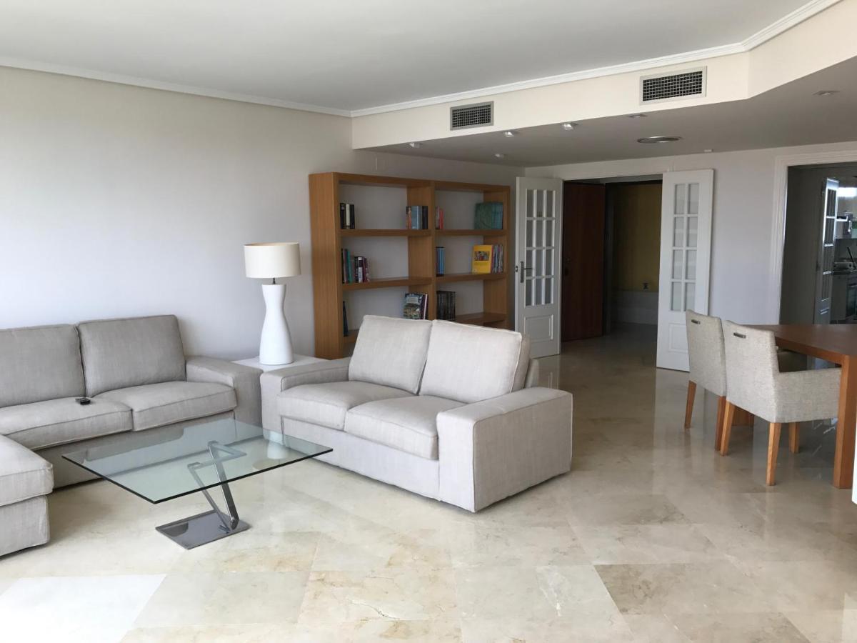 Apartamento Ciudad De Las Ciencias Apartment บาเลนเซีย ภายนอก รูปภาพ