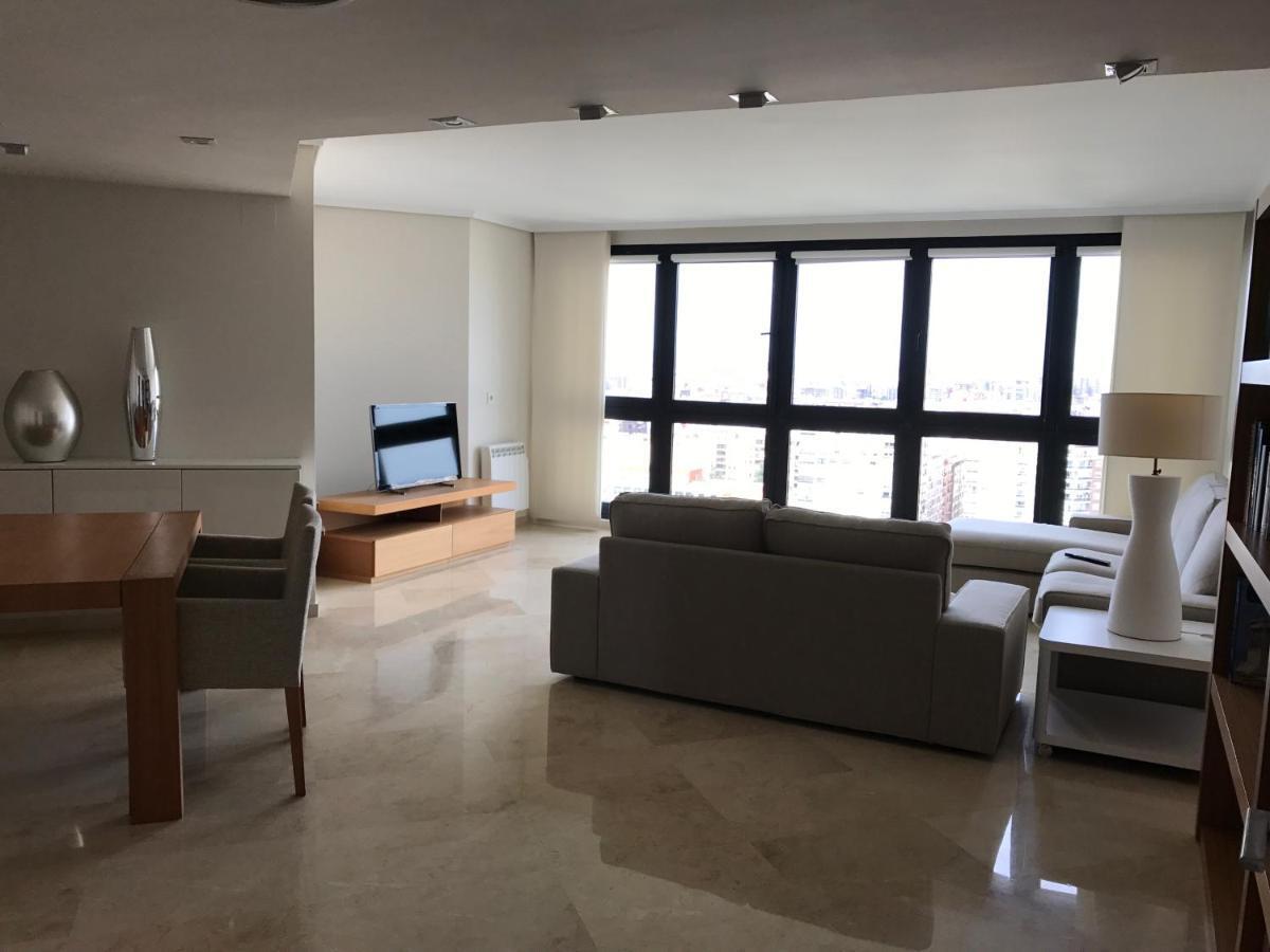 Apartamento Ciudad De Las Ciencias Apartment บาเลนเซีย ภายนอก รูปภาพ